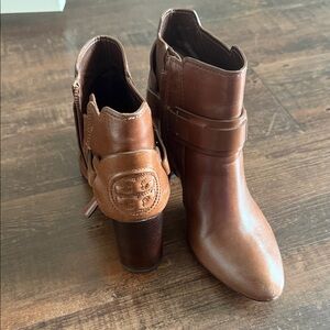 Tory Burch Chestnut Leather Ankle Booties